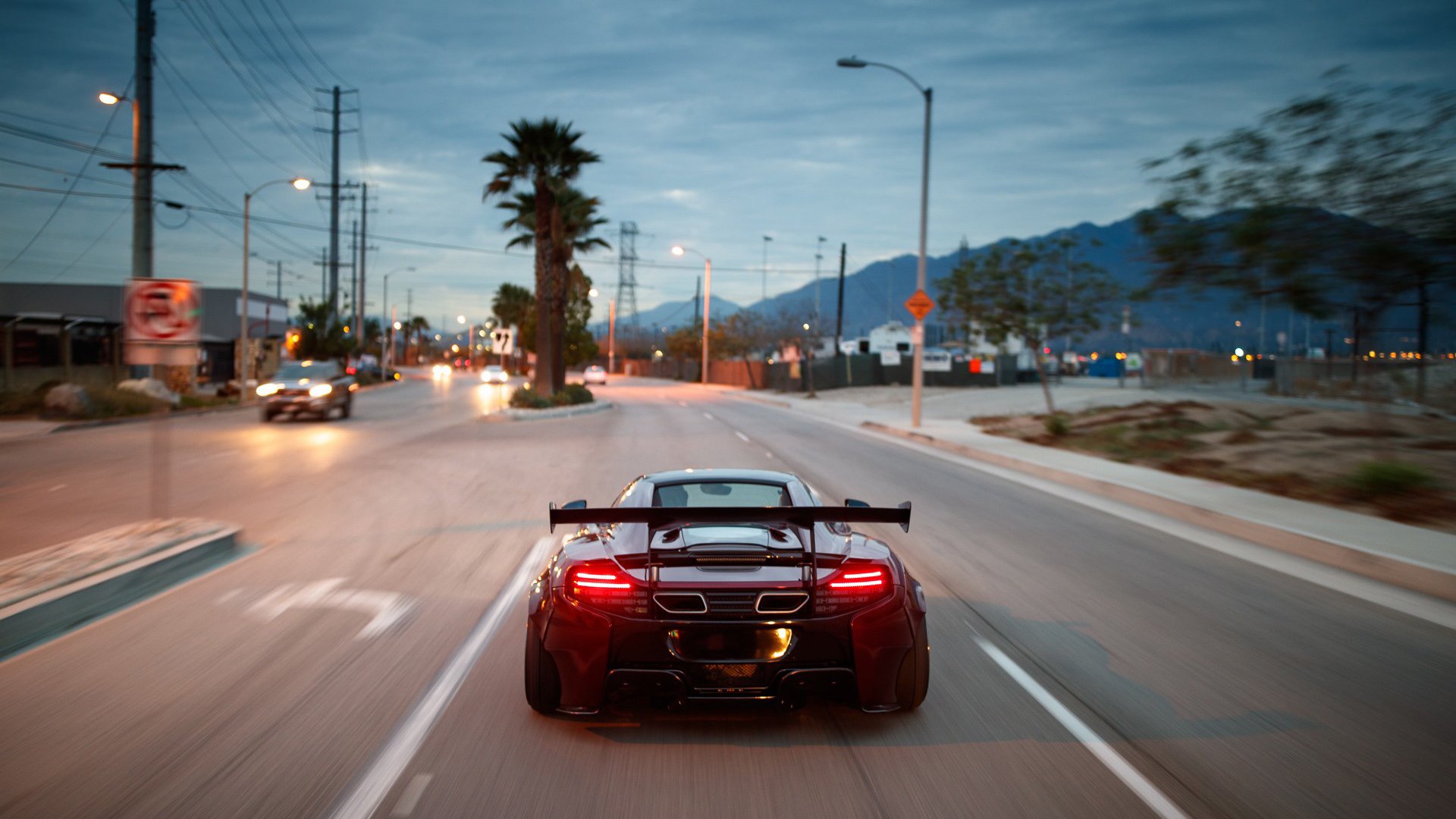 体育赛事直播技术升级增强观众互动体验，体育直播技术方案